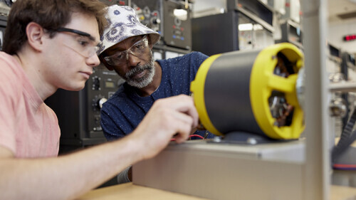 Brightpoint students in workshop