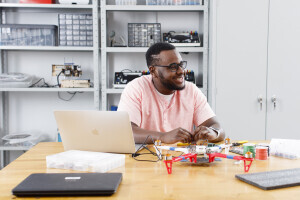 Ravonte Campbell, aerospace engineer